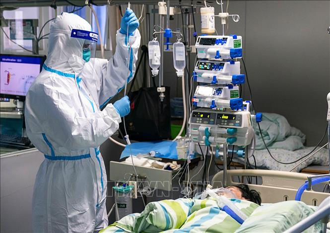 Máy thở vô cùng cần thiết để điều trị các bệnh nhân Covid-19.