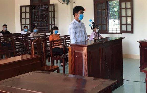 Quảng Nam: 9 tháng tù cho đối tượng hành hung cán bộ chốt kiểm soát dịch 
