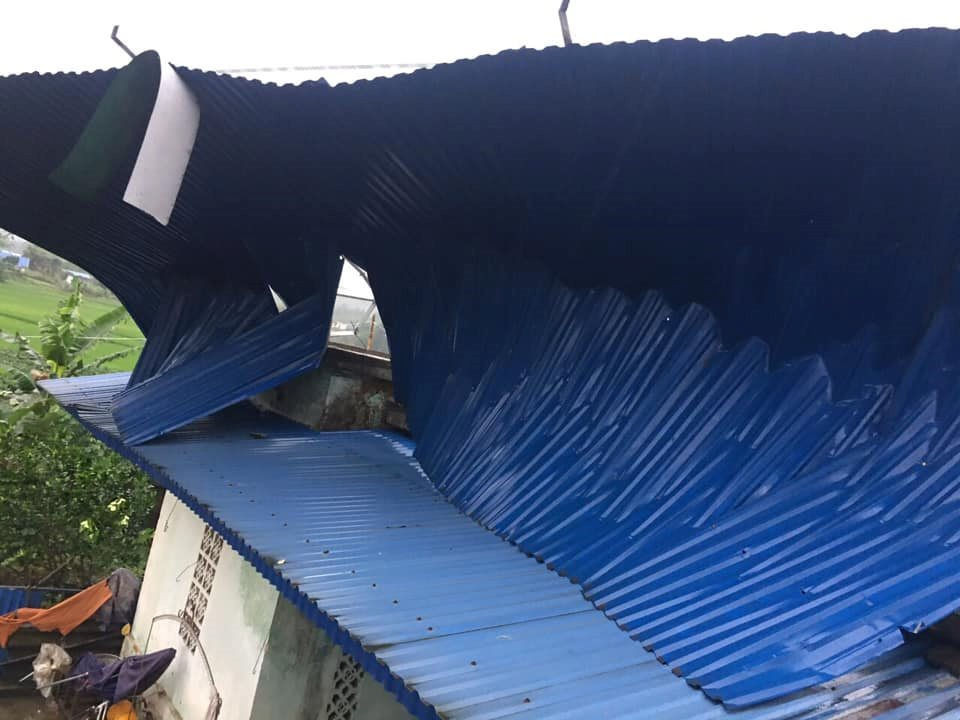 Thái Nguyên, Bắc Kạn: Mưa, lốc làm tốc mái gần một trăm ngôi nhà và gây ngập úng cục bộ
