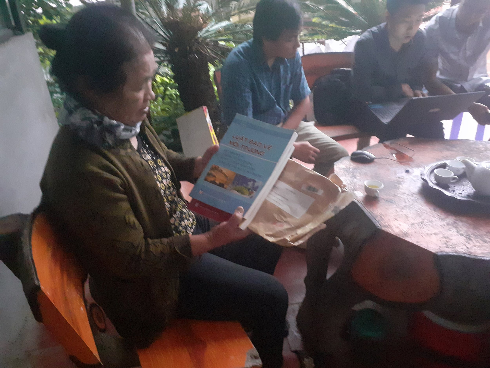 Thái Nguyên: Cảnh giác với chiêu giả mạo cán bộ môi trường để lừa đảo người chăn nuôi