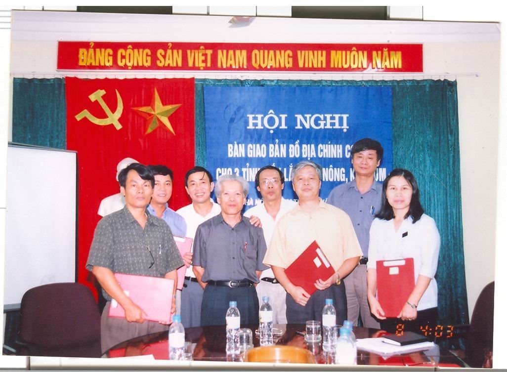 14.607 mảnh bản đồ nền địa hình hệ tọa độ quốc gia VN-2000 được cung cấp cho địa phương 