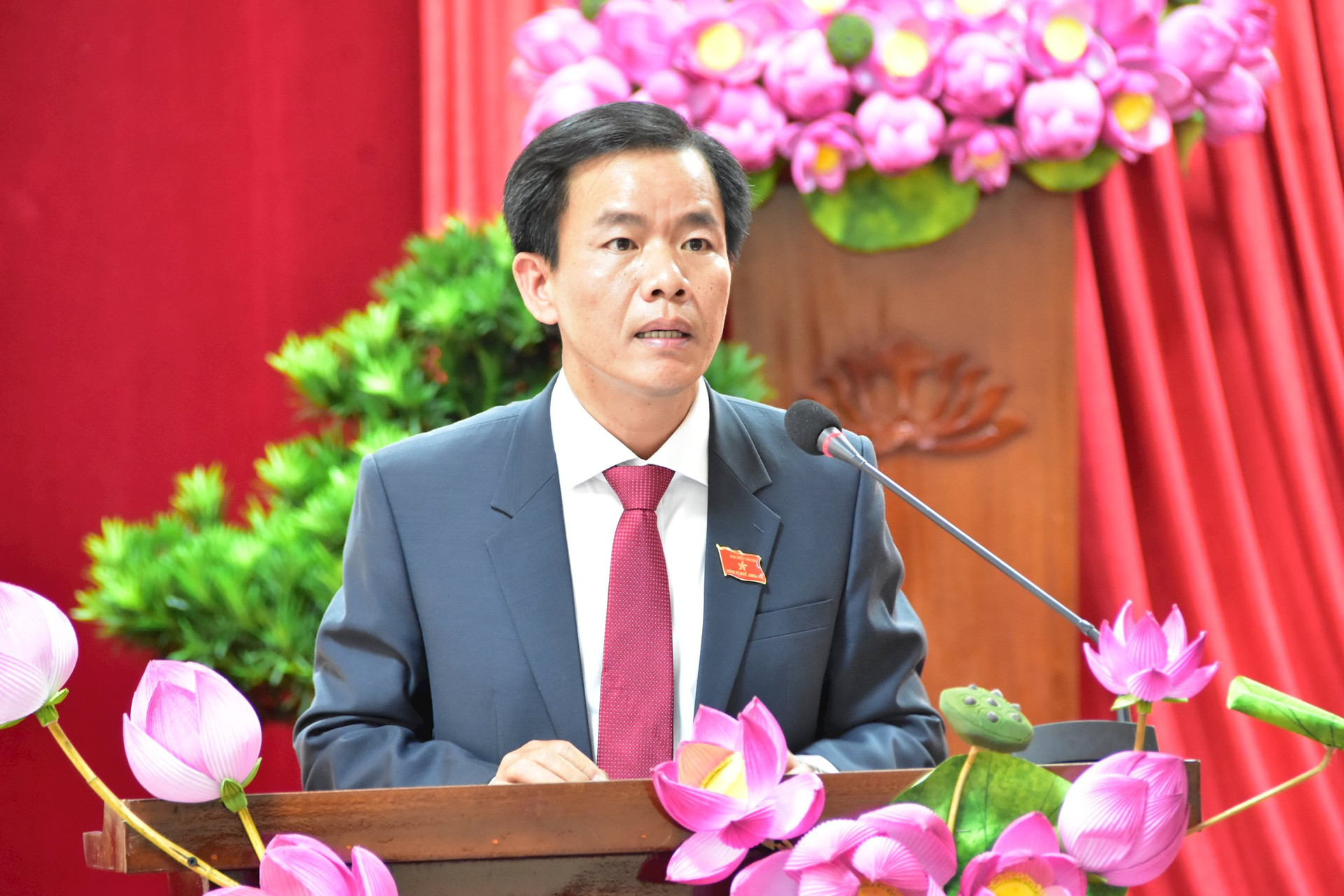 Tân Chủ tịch UBND tỉnh Thừa Thiên Huế nhiệm kỳ 2021 – 2026 là ai?