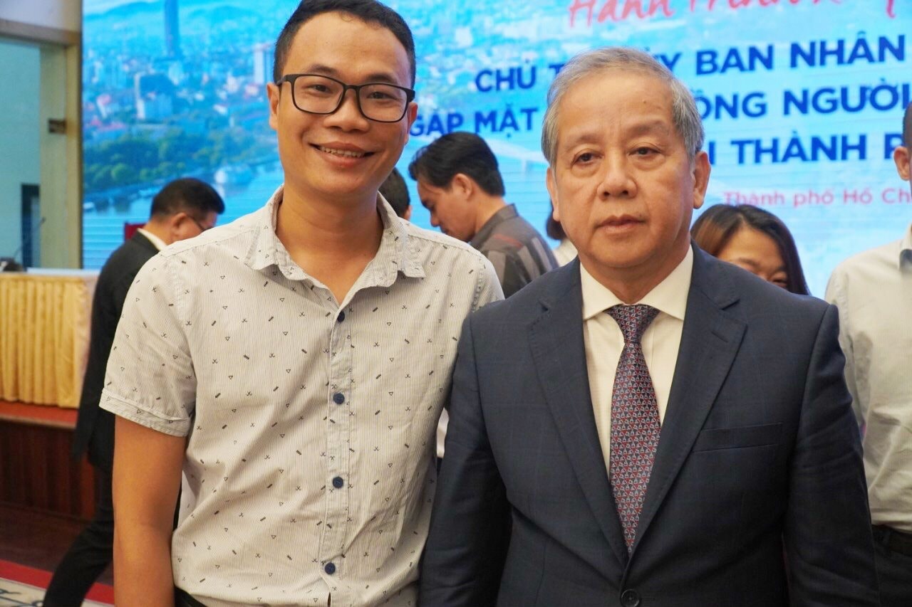 Chàng trai 9x chế tạo ca nô cứu hộ mùa lũ