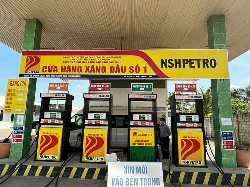 Bất ngờ kiểm tra và phát hiện cây xăng “có hàng nhưng không bán”