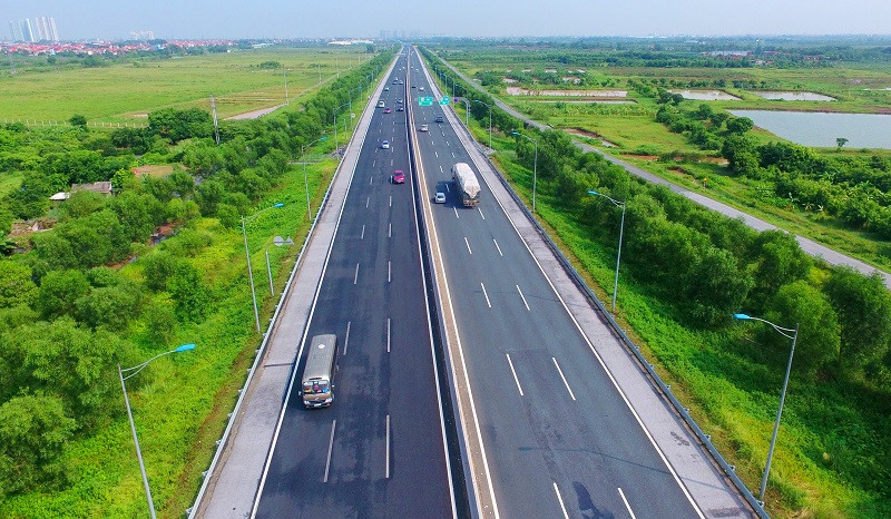 Phấn đấu đến năm 2030 có 5.000 km đường bộ cao tốc - Ảnh 1.