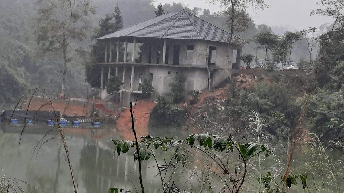 Tràng Định (Lạng Sơn): Ngang nhiên xây dựng công trình trái phép trên đất rừng