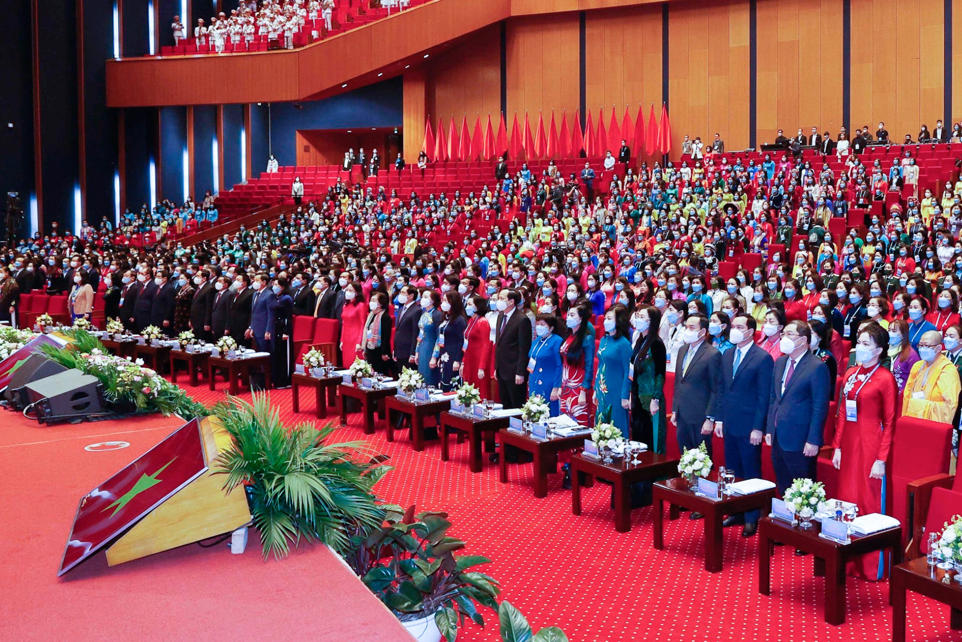 Thủ tướng Phạm Minh Chính dự Đại hội đại biểu Phụ nữ toàn quốc lần thứ XIII - Ảnh 7.