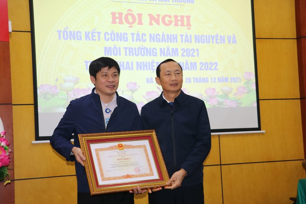 Ông Nguyễn Ngọc Hoạch được bổ nhiệm giữ chức Phó Giám đốc Sở TN&MT Hà Tĩnh