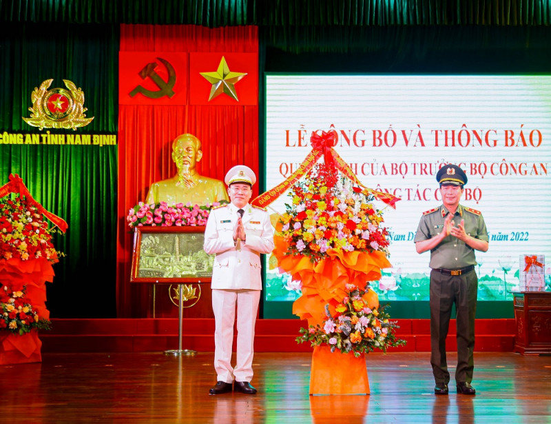 Bổ nhiệm lãnh đạo Cục C04, tân Giám đốc Công an Nam Định - Ảnh 2.