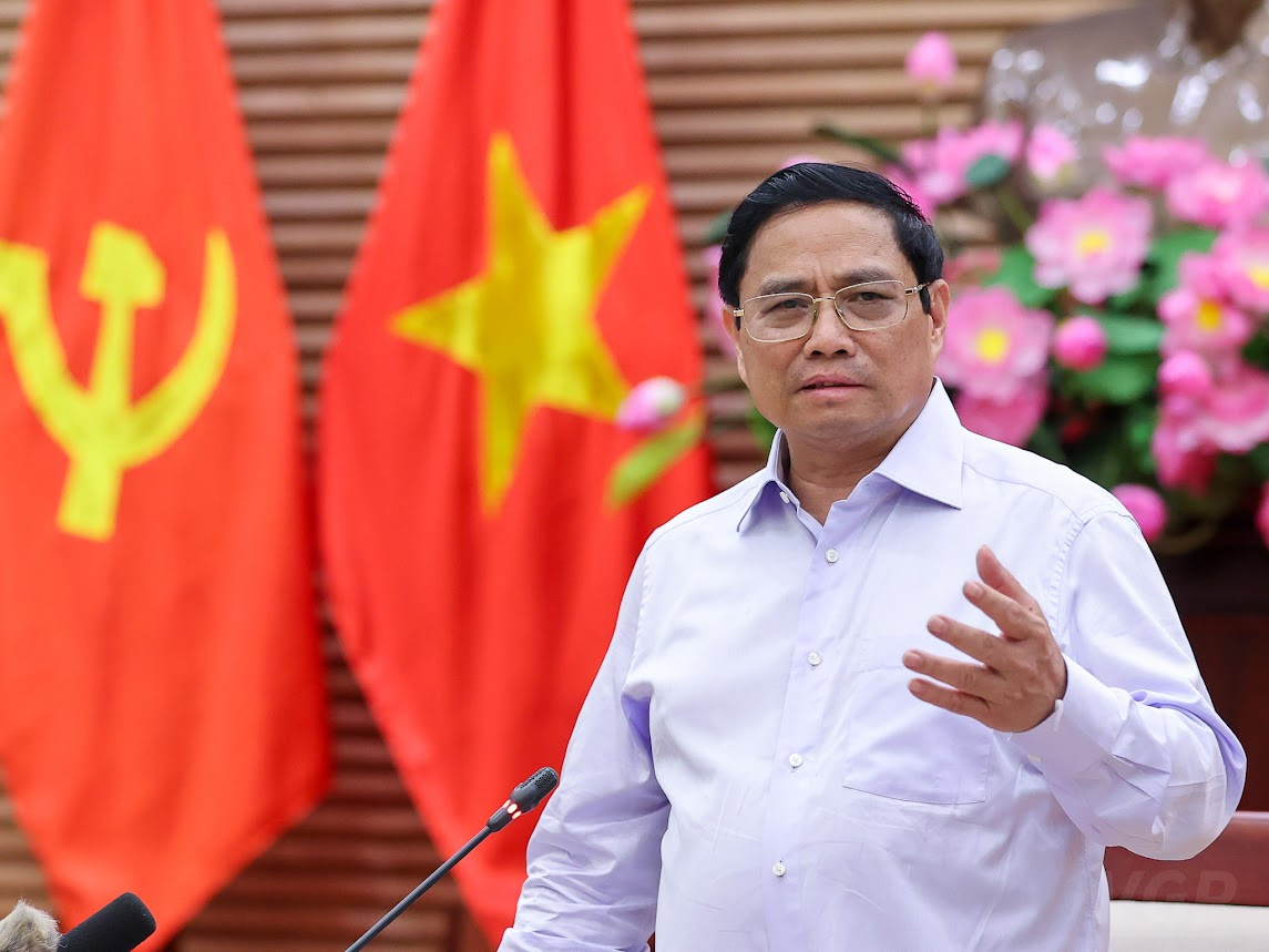 Thủ tướng: Tiếp tục đào sâu suy nghĩ, thúc đẩy tư duy đổi mới, tầm nhìn chiến lược để đưa Nghệ An trở thành tỉnh mạnh - Ảnh 9.