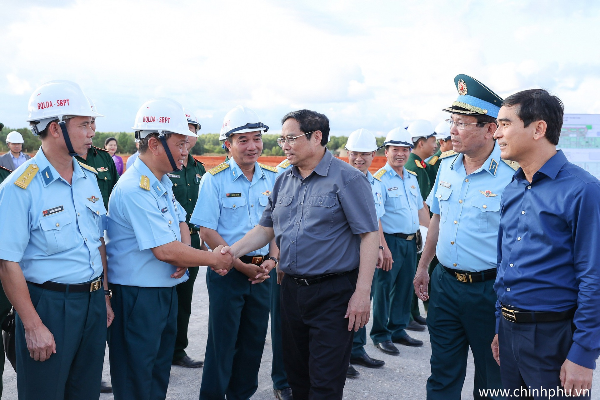 Thủ tướng kiểm tra, đôn đốc, tháo gỡ vướng mắc cho dự án sân bay Phan Thiết - Ảnh 4.