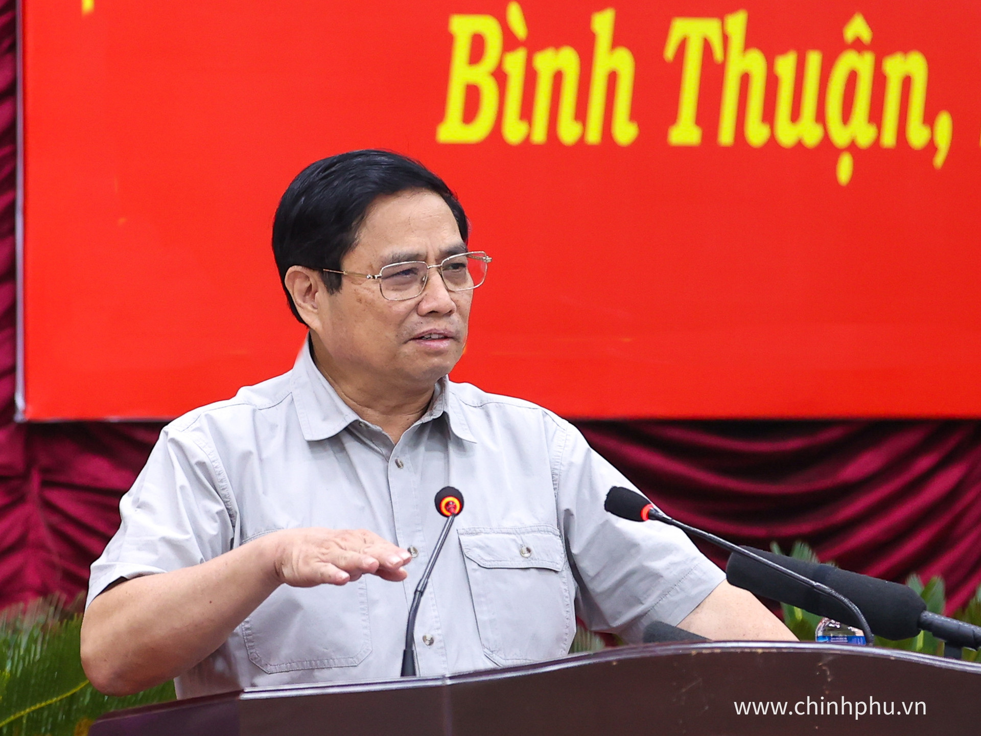 Thủ tướng: 5 nhóm giải pháp để Bình Thuận phát triển xanh, nhanh, bền vững - Ảnh 5.