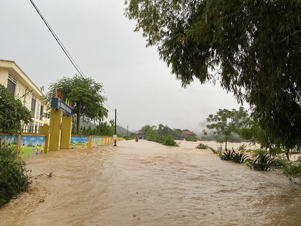 Thủ tướng chỉ đạo chủ động ứng phó, khắc phục hậu quả mưa lũ - Ảnh 2.