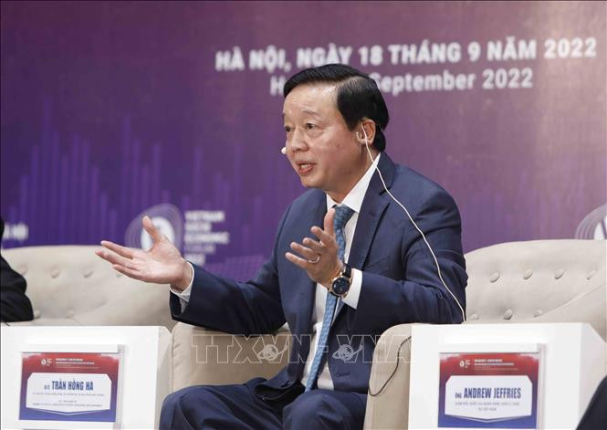 Diễn đàn Kinh tế - Xã hội Việt Nam 2022: Rà soát lại về định giá đất đai