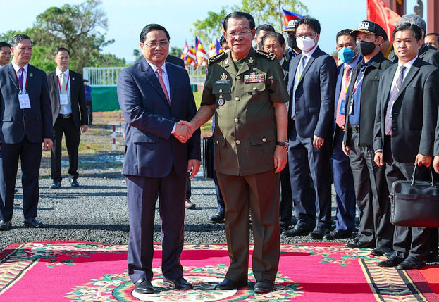 Thủ tướng Phạm Minh Chính lần đầu tiên thăm chính thức Campuchia: Sự kiện quan trọng và nhiều ý nghĩa - Ảnh 1.