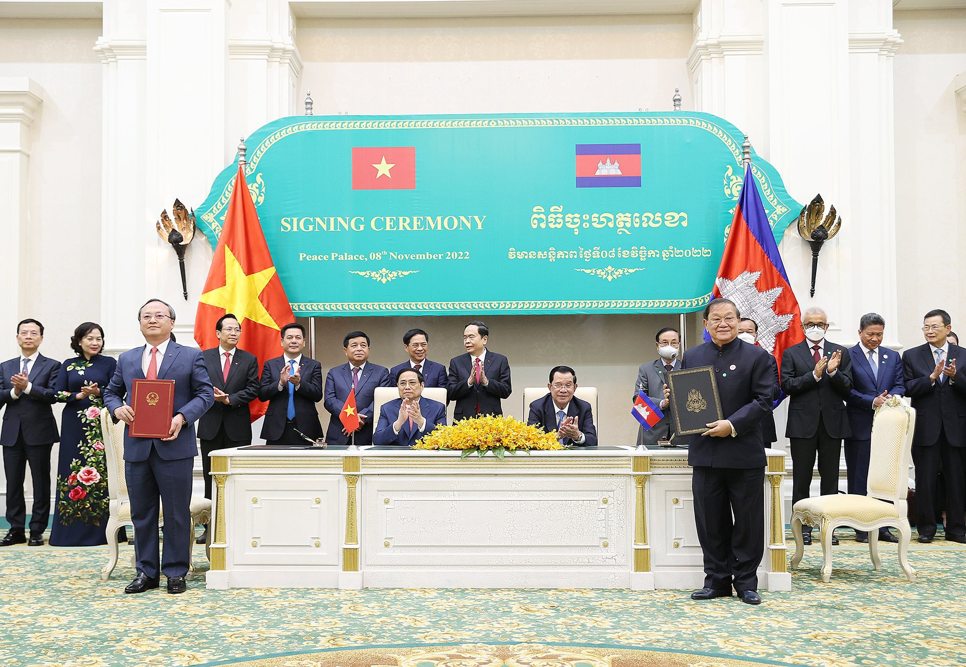 Thủ tướng Chính phủ Phạm Minh Chính hội đàm với Samdech Techo Thủ tướng Hun Sen - Ảnh 6.