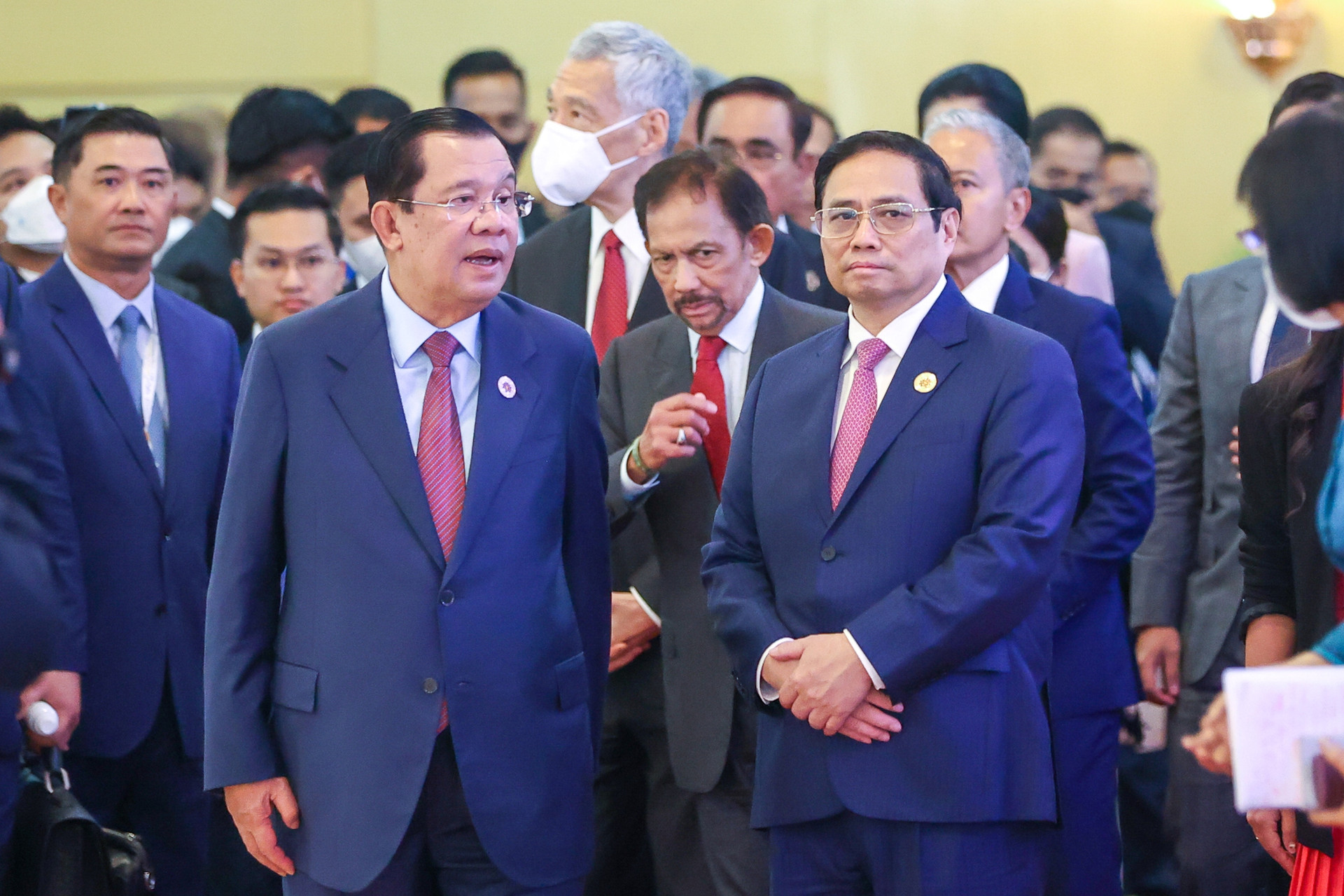 Thủ tướng Phạm Minh Chính tham dự lễ khai mạc chính thức Hội nghị Cấp cao ASEAN - Ảnh 1.