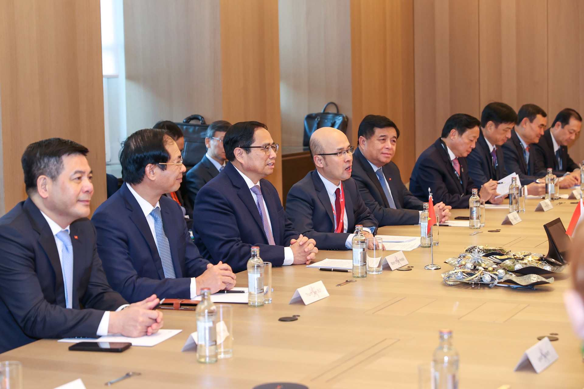 Thủ tướng Phạm Minh Chính hội đàm với Thủ tướng Đại Công quốc Luxembourg - Ảnh 2.