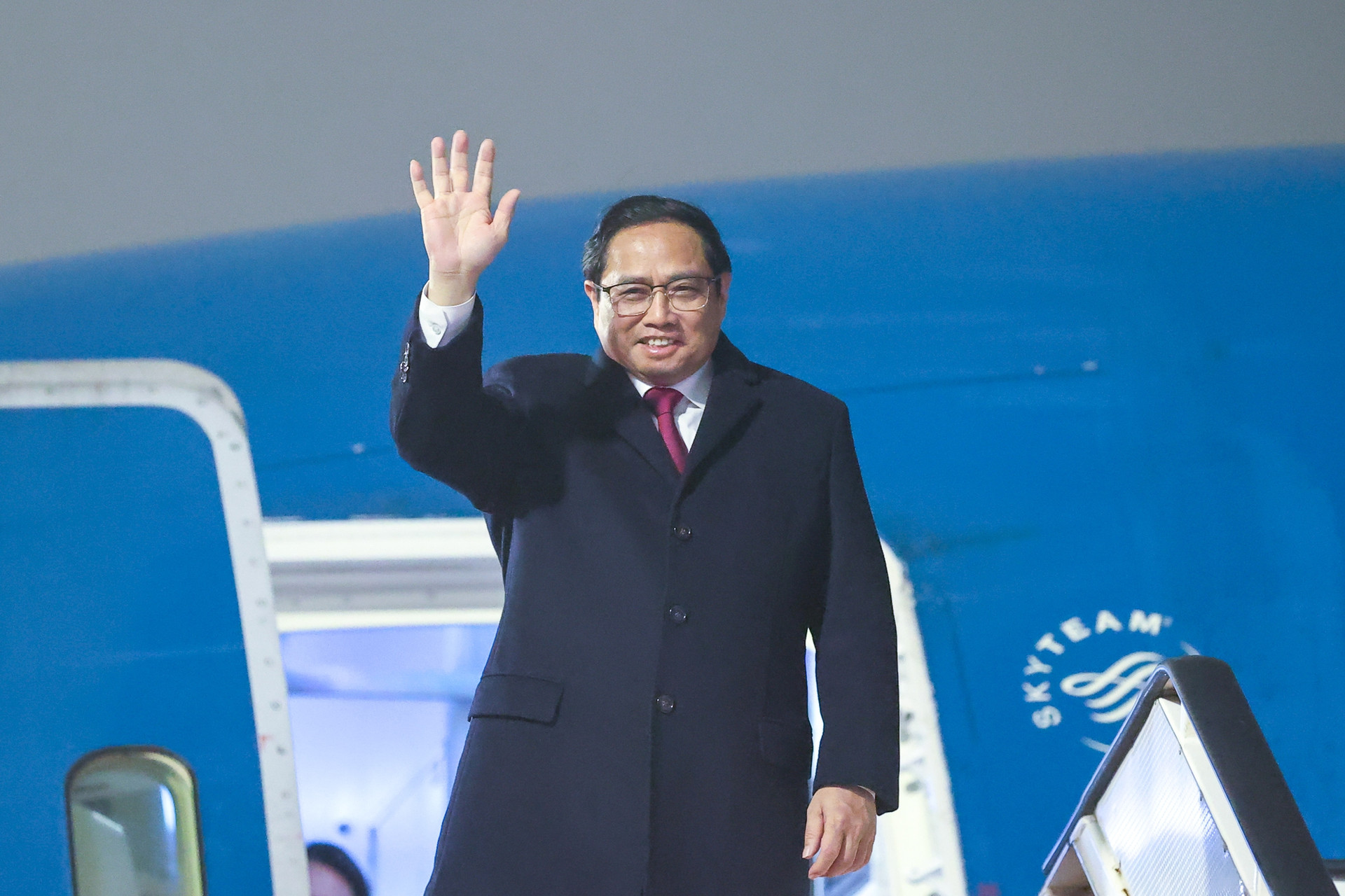 Thủ tướng Phạm Minh Chính bắt đầu thăm chính thức Vương quốc Hà Lan - Ảnh 1.