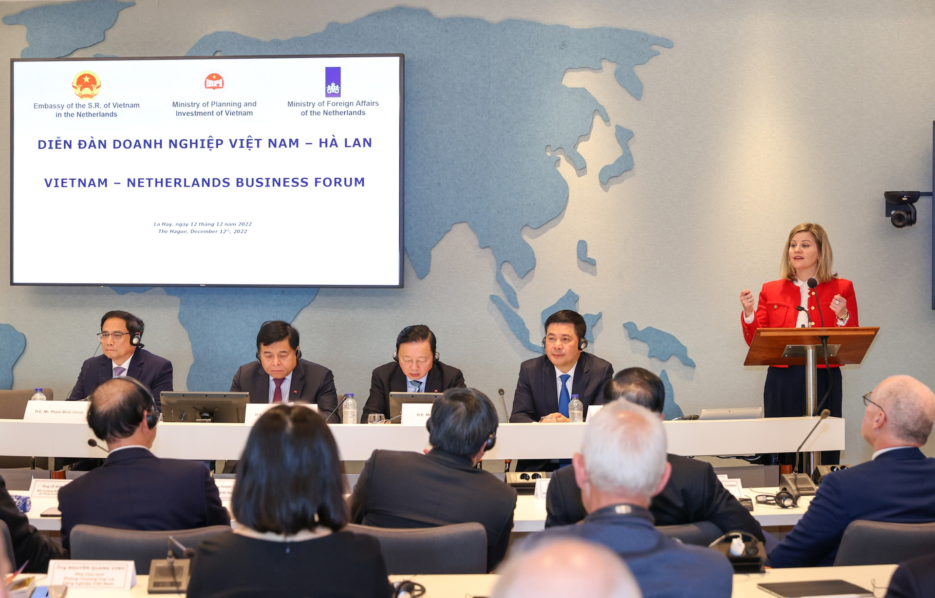 Thủ tướng thúc đẩy hợp tác với nhà đầu tư lớn nhất của Việt Nam trong EU - Ảnh 5.
