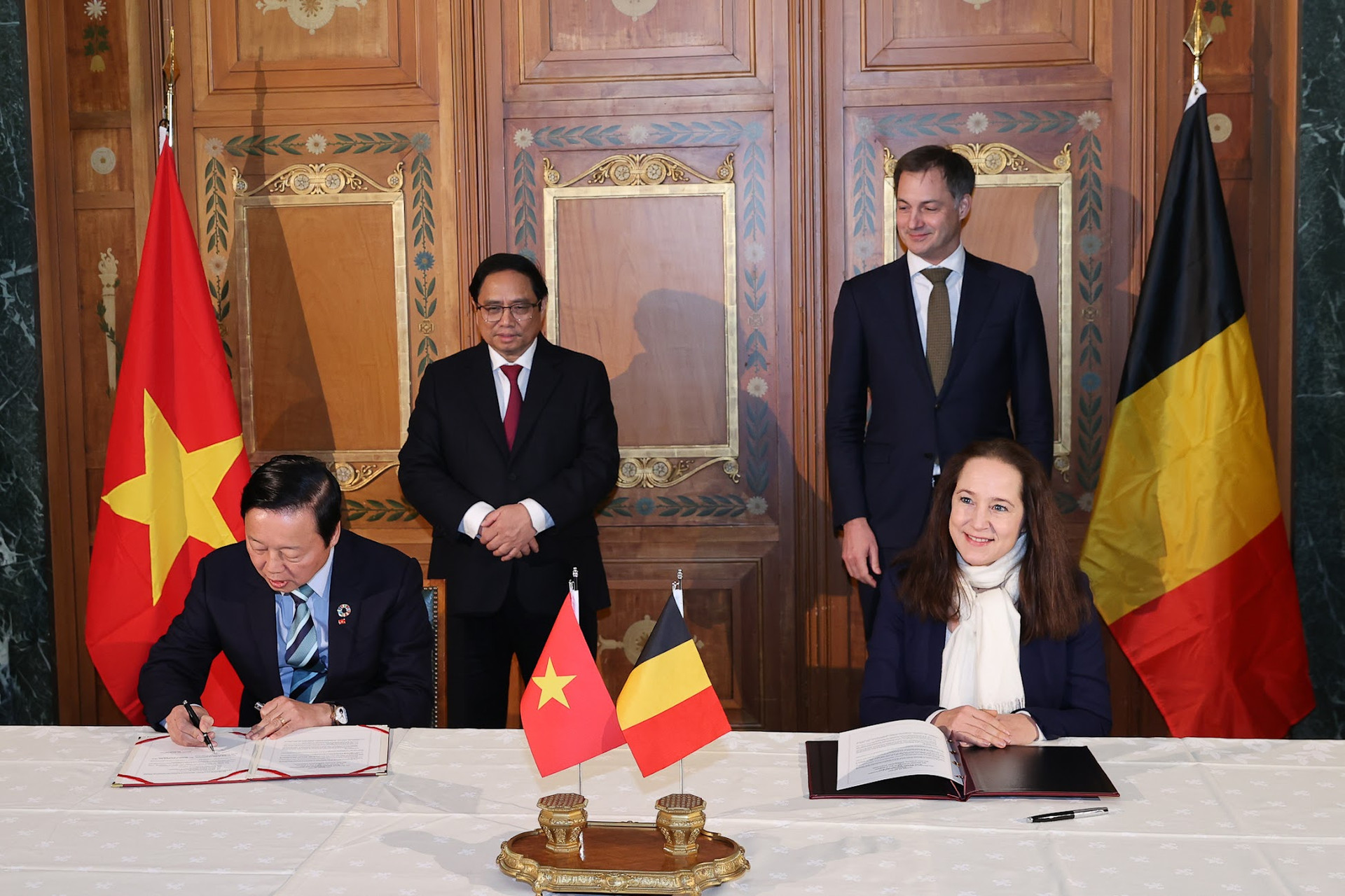 Việt Nam - Bỉ đẩy mạnh quan hệ Đối tác chiến lược về nông nghiệp, hợp tác đầu tư, thương mại - Ảnh 2.
