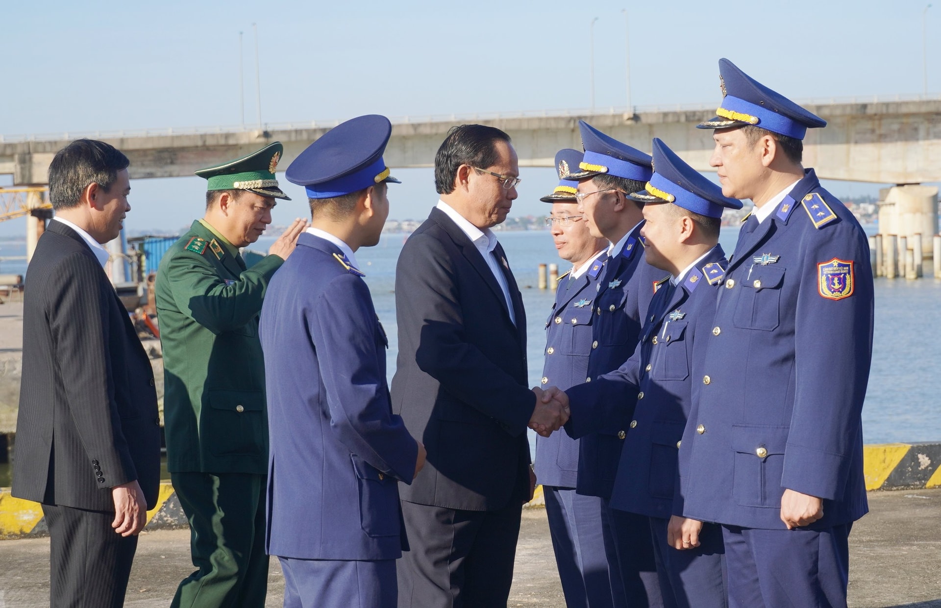 Phó Chủ tịch Quốc hội Trần Quang Phương thăm, chúc Tết tại Quảng Trị