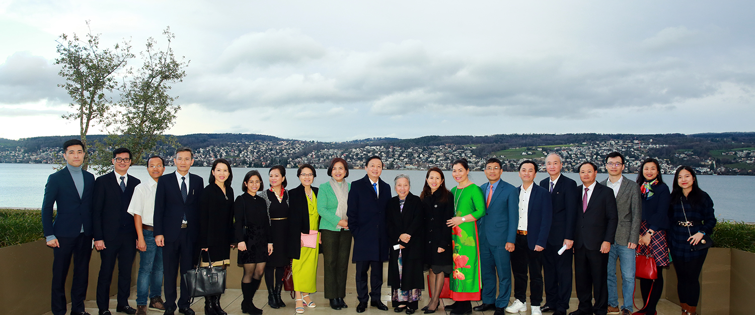 Phó Thủ tướng Trần Hồng Hà gặp mặt cộng đồng người Việt tại Thụy Sĩ - Ảnh 5.