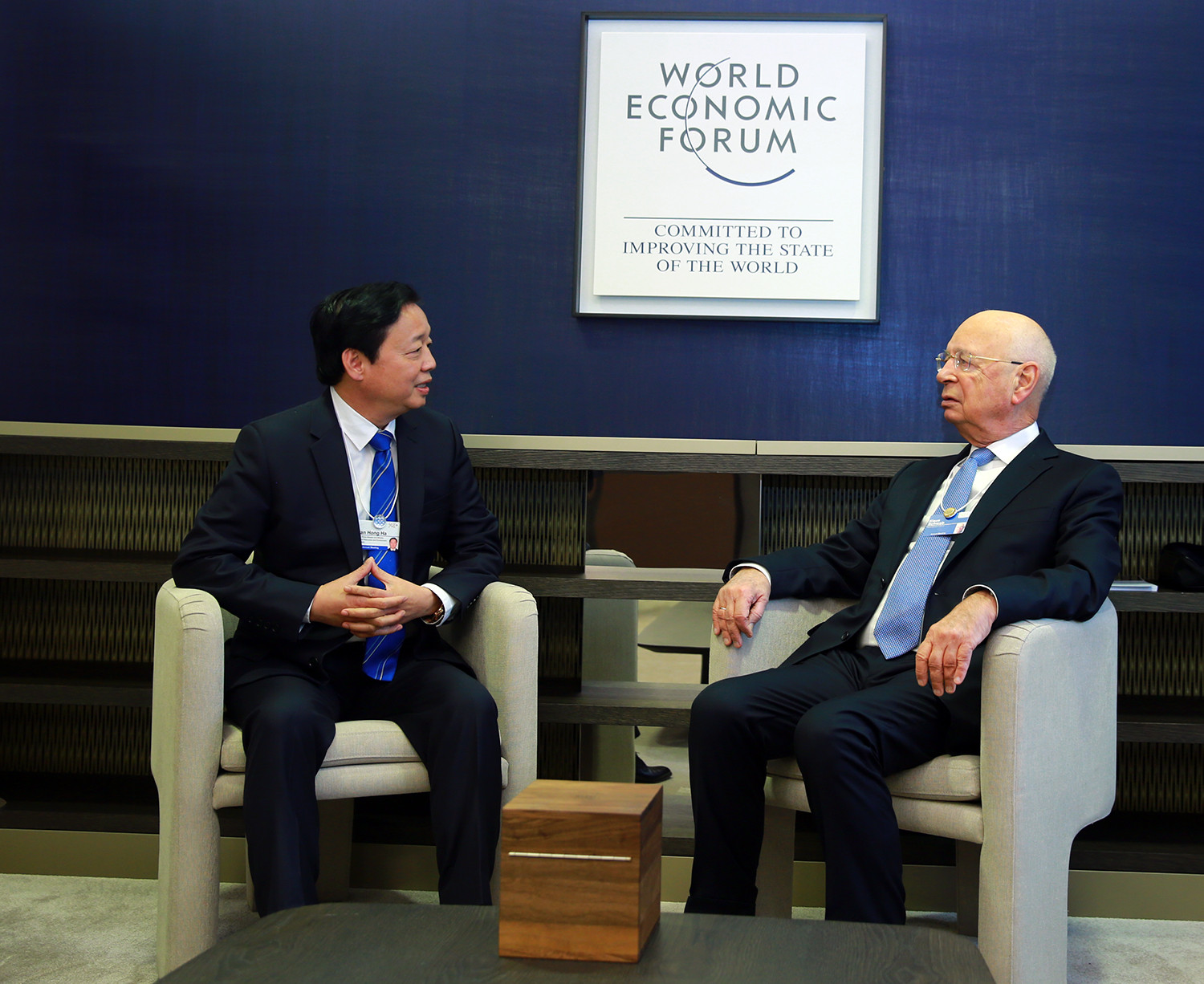 Phó Thủ tướng Trần Hồng Hà tiếp xúc song phương tại Davos - Ảnh 2.