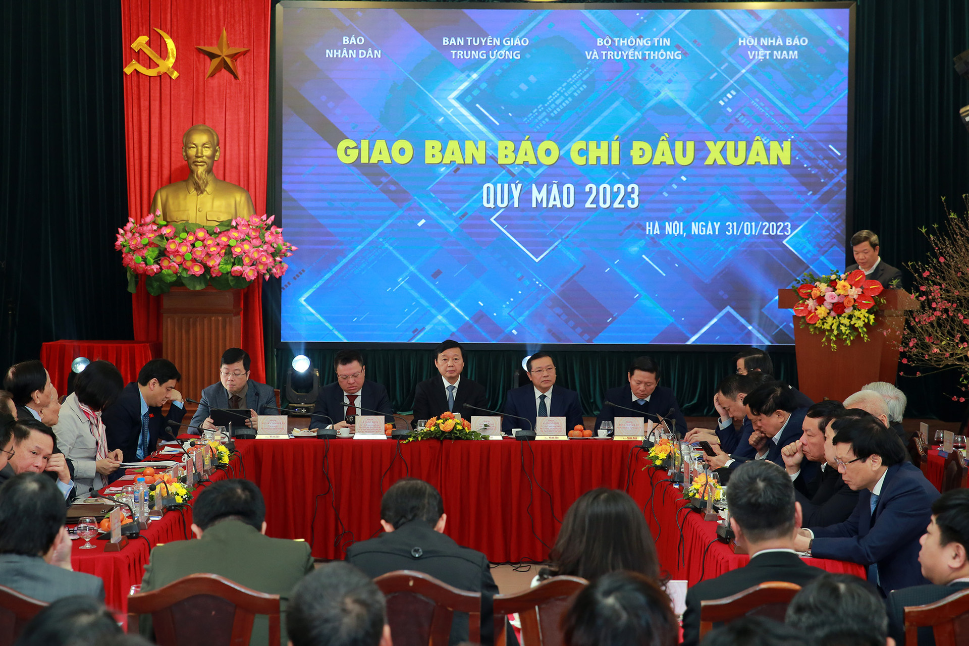 Phó Thủ tướng Trần Hồng Hà 'đặt hàng' tại Giao ban Báo chí đầu xuân - Ảnh 3.