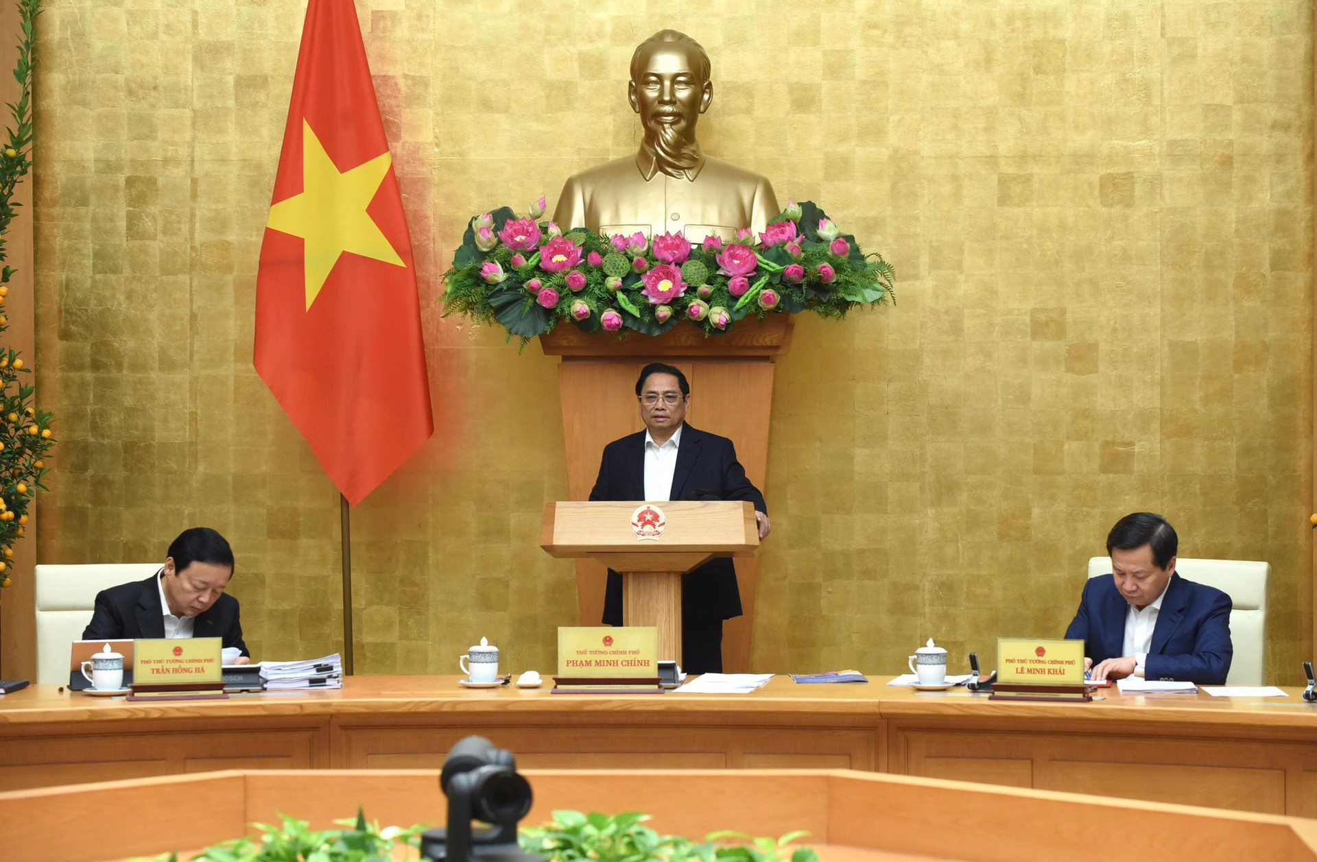 Thủ tướng Phạm Minh Chính chủ trì phiên họp Chính phủ thường kỳ với các địa phương - Ảnh 1.