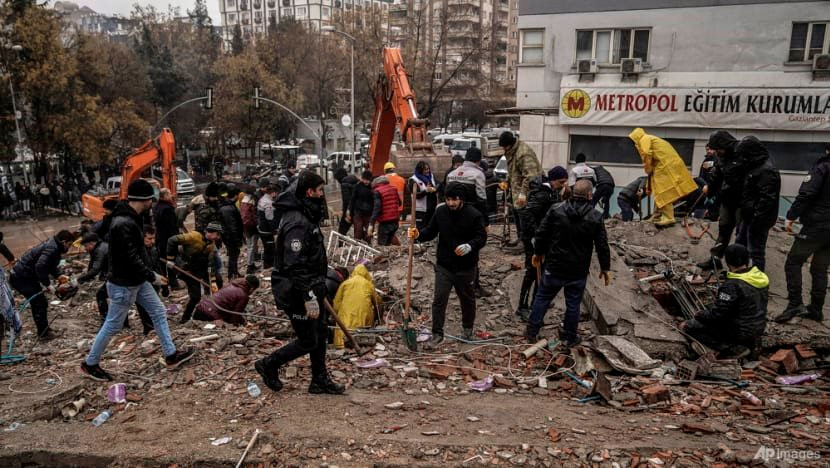 turkey_earthquake_42135.jpg