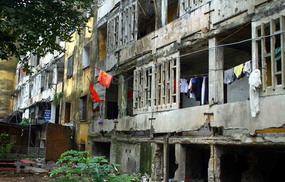 Nghệ An: Yêu cầu người dân di dời khỏi chung cư C8 vì không đảm bảo an toàn