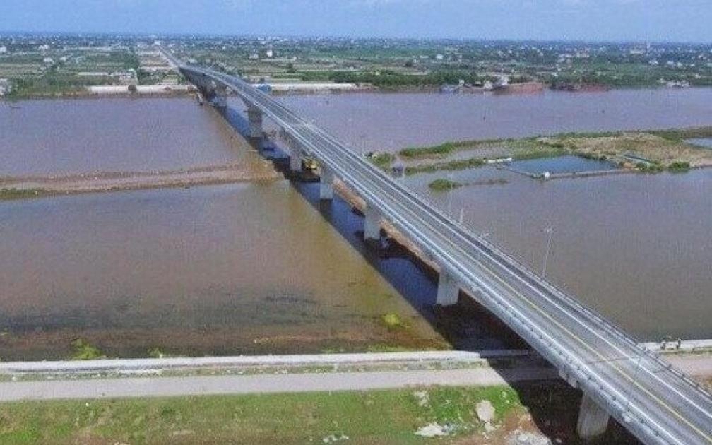 Phê duyệt Khung chính sách bồi thường, hỗ trợ, tái định cư dự án xây dựng cầu vượt sông Đáy