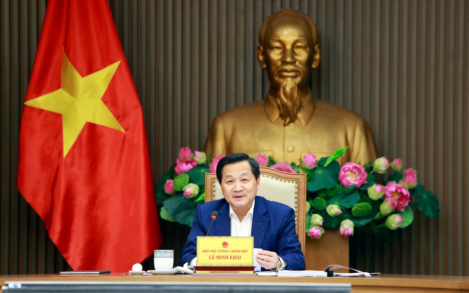 Phó Thủ tướng Lê Minh Khái họp về Đề án cơ cấu lại TKV và SCIC