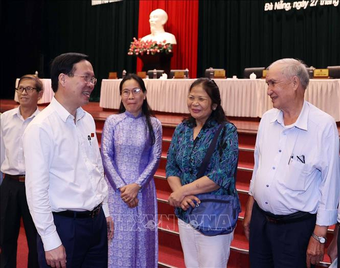 Chủ tịch nước Võ Văn Thưởng tiếp xúc cử tri Đà Nẵng
