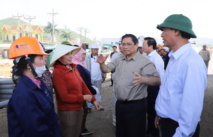 Thủ tướng Chính phủ: Cao tốc Nghi Sơn - Diễn Châu phải hoàn thành trước 2/9 2