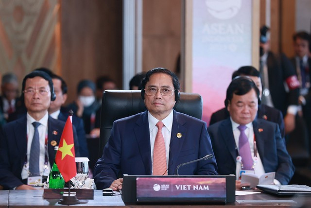 Thủ tướng Phạm Minh Chính dự Hội nghị Cấp cao ASEAN 32: Khởi tạo ý tưởng, khơi dậy tự cường, khơi thông nguồn lực phát triển Cộng đồng - Ảnh 3.