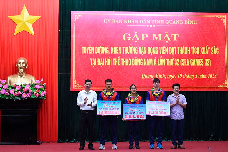 Quảng Bình: Tôn vinh vận động viên đạt thành tích xuất sắc tại SEA Games 32