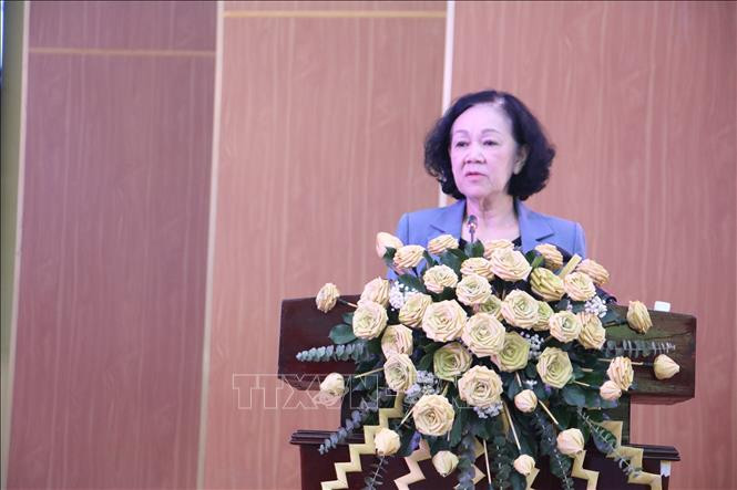 Thường trực Ban Bí thư Trương Thị Mai làm việc với Tỉnh ủy Bến Tre
