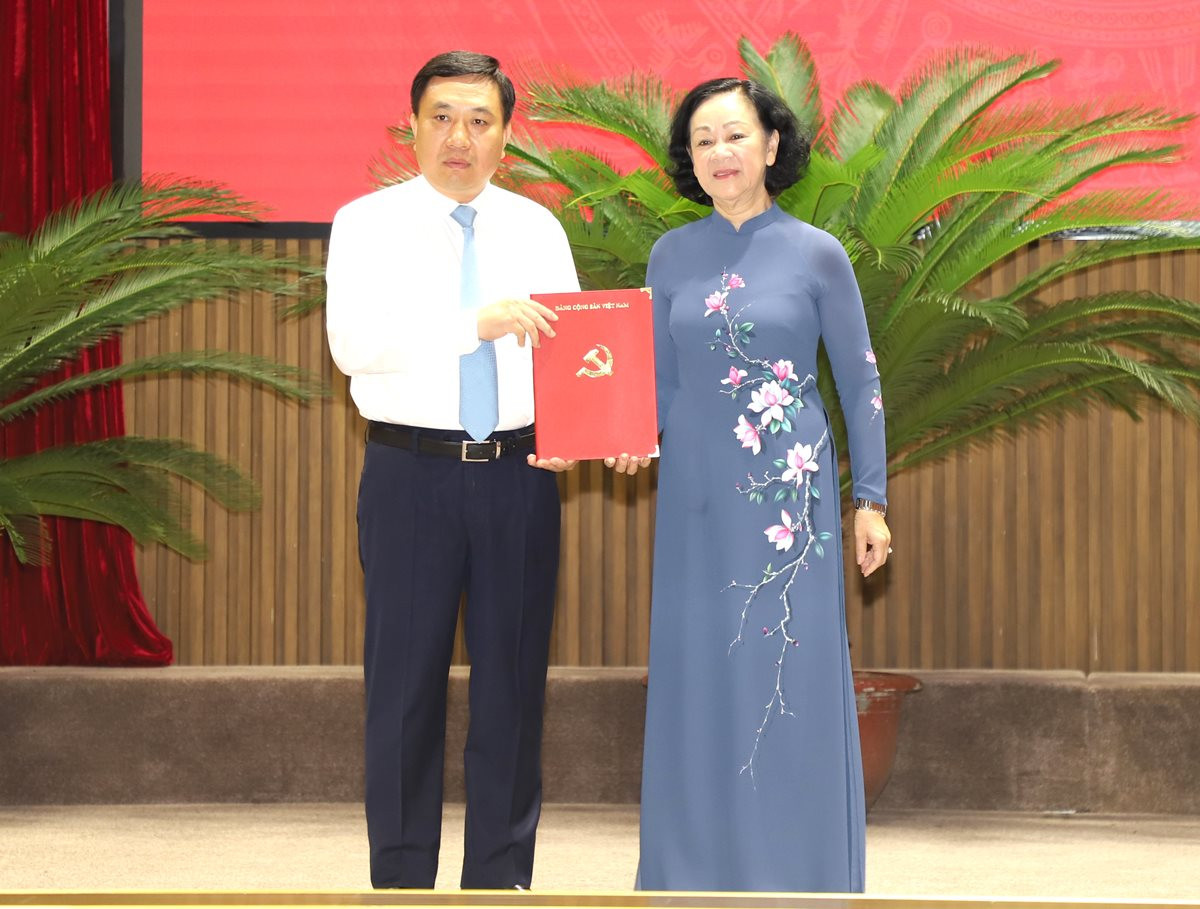 Bộ Chính trị phân công đồng chí Nguyễn Mạnh Dũng giữ chức vụ Quyền Bí thư Tỉnh uỷ Hà Giang
