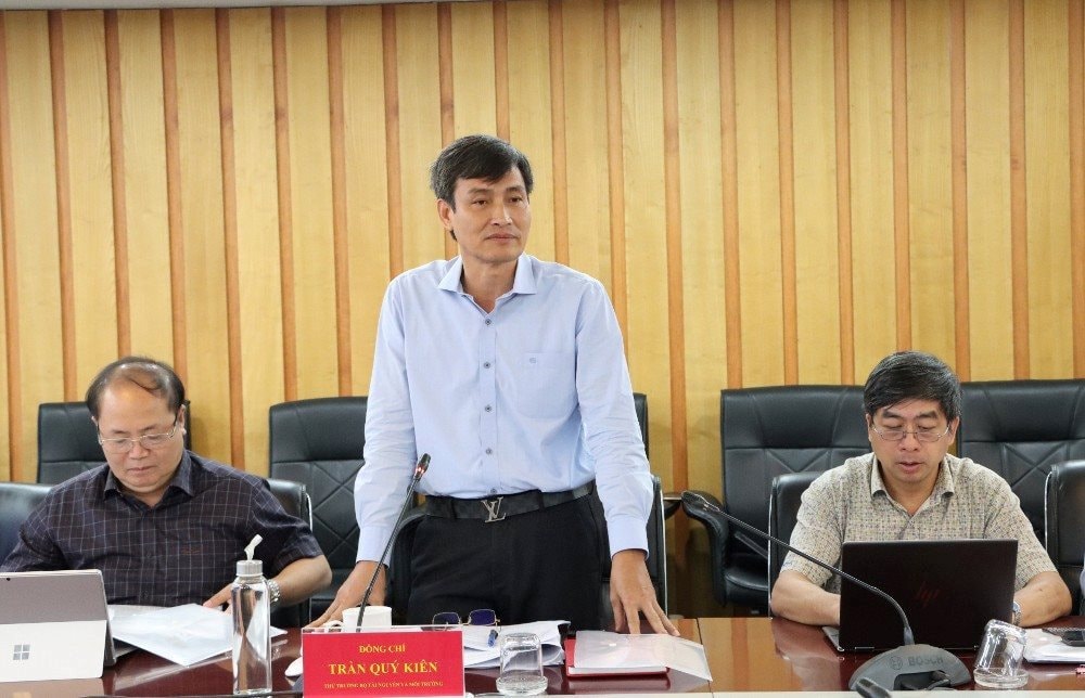 Bộ TN&MT làm việc với UBND tỉnh Lào Cai về gỡ vướng quản lý, khai thác khoáng sản