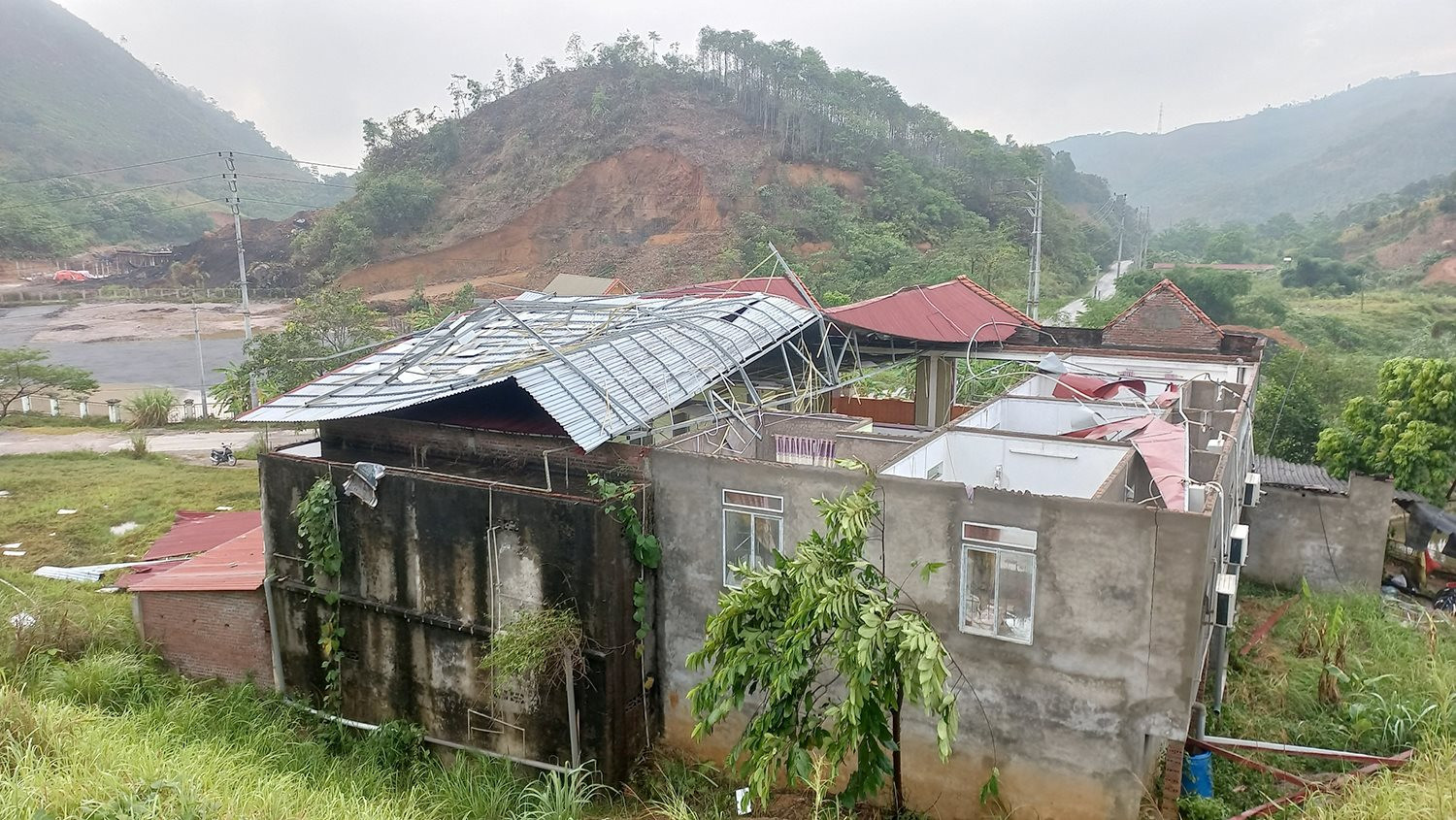 Lào Cai: Thiệt hại hơn 1 tỷ đồng do dông lốc