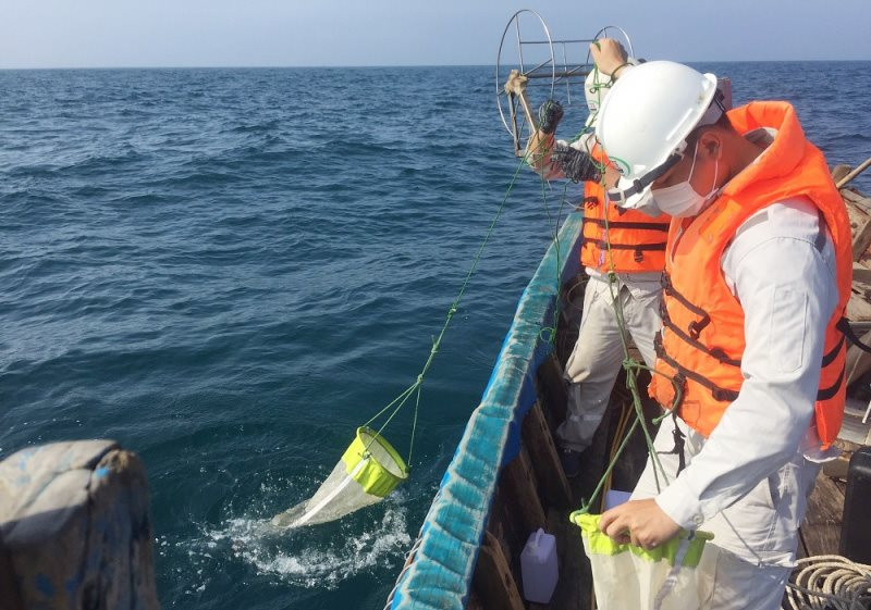 Thừa Thiên - Huế nhận chìm gần 500.000 m3 chất nạo vét xuống biển