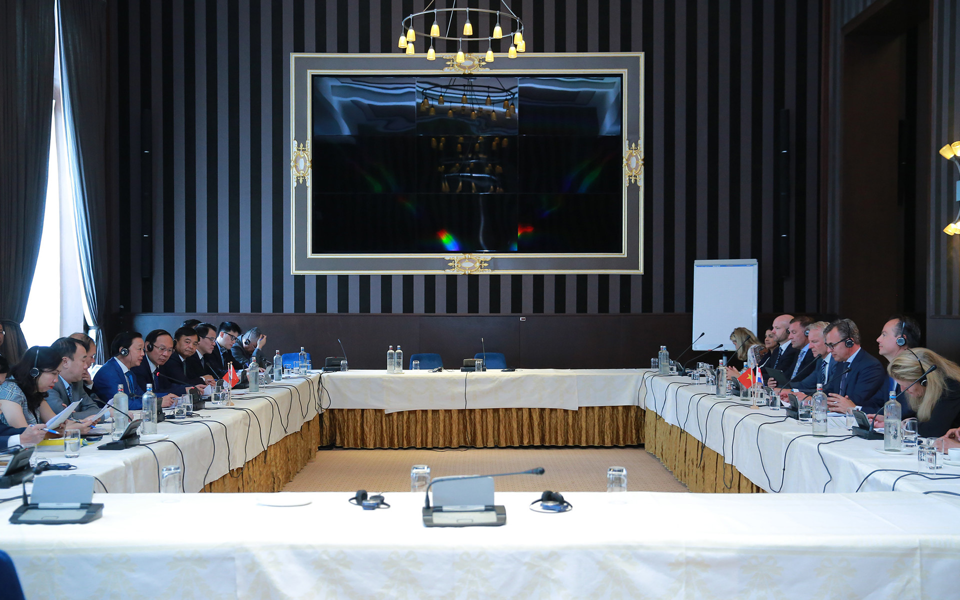 Phó Thủ tướng Chính phủ Trần Hồng Hà đồng chủ trì Phiên họp lần thứ 8 Uỷ ban Liên Chính phủ Việt Nam – Hà Lan về thích ứng với biến đổi khí hậu và quản lý nước - Ảnh 9.