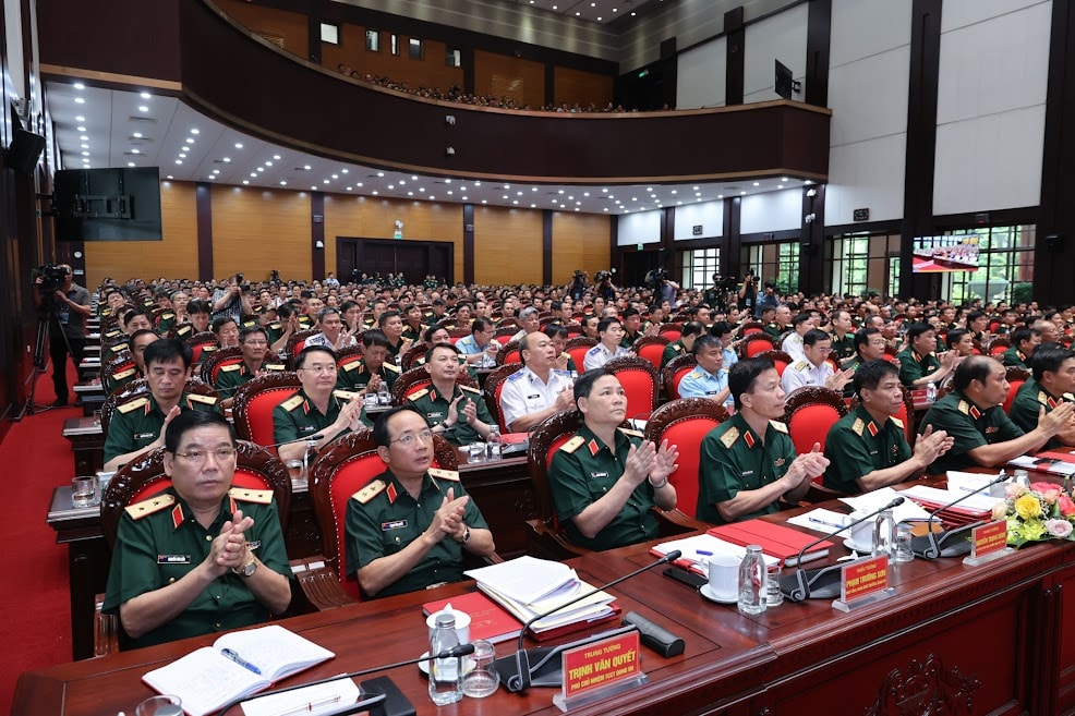 Thủ tướng Phạm Minh Chính: Phát huy tinh thần 3 không về quân sự, quốc phòng - Ảnh 4.