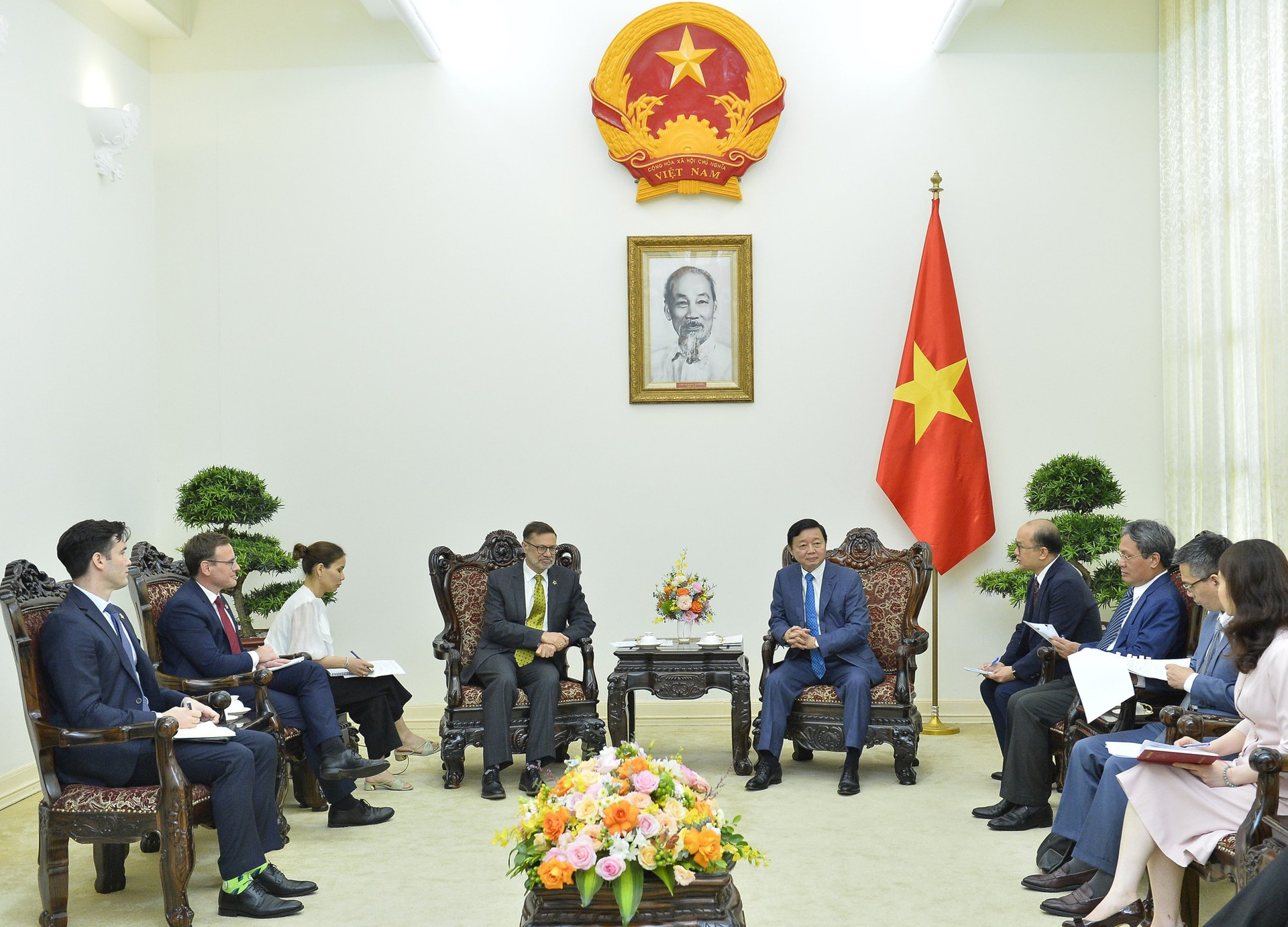 Đẩy mạnh hợp tác Việt Nam-Australia trong chuyển đổi năng lượng, thích ứng với biến đổi khí hậu - Ảnh 2.