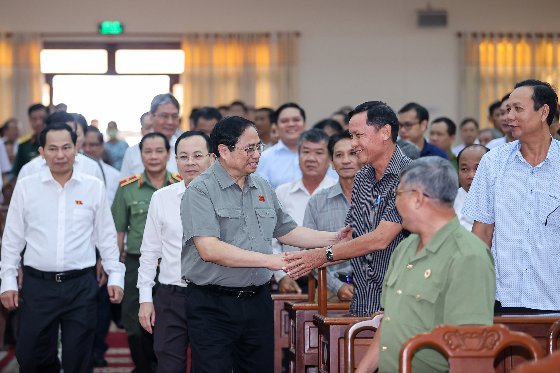 Thủ tướng Phạm Minh Chính tiếp xúc cử tri Cần Thơ - Ảnh 1.