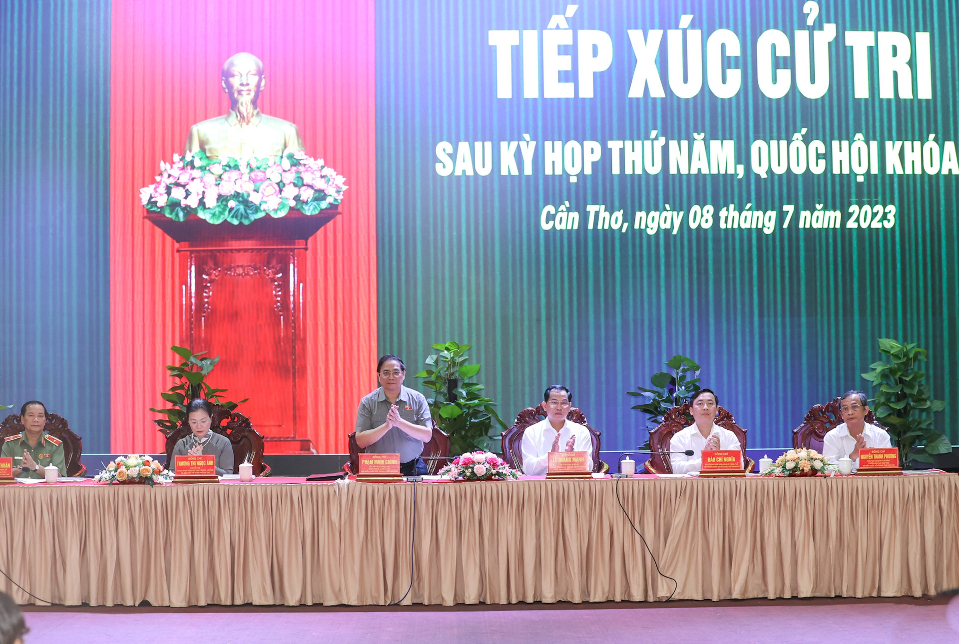 Thủ tướng Phạm Minh Chính tiếp xúc cử tri Cần Thơ - Ảnh 3.