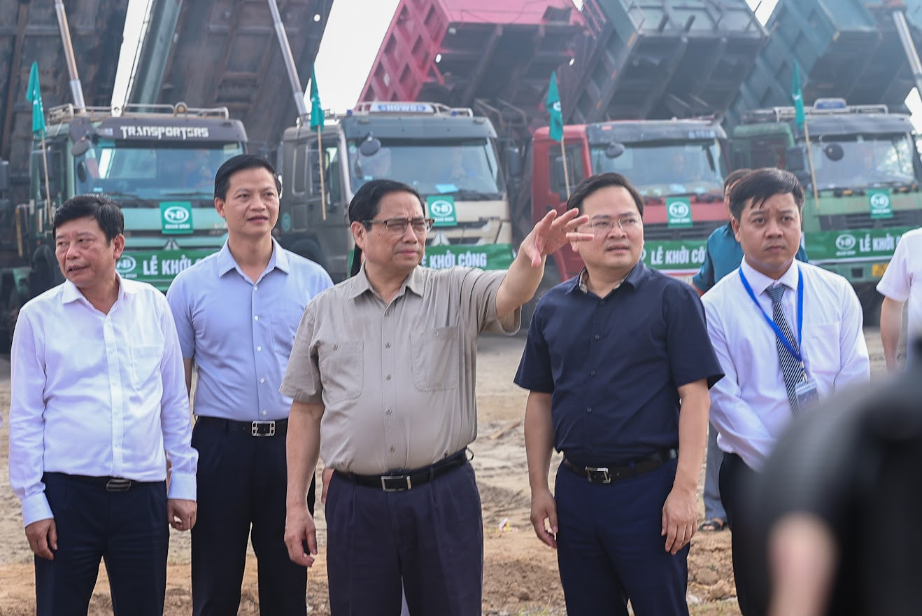 Thủ tướng dự lễ khởi công 3 tuyến đường có ý nghĩa lớn với Bắc Ninh và Hà Nội - Ảnh 5.