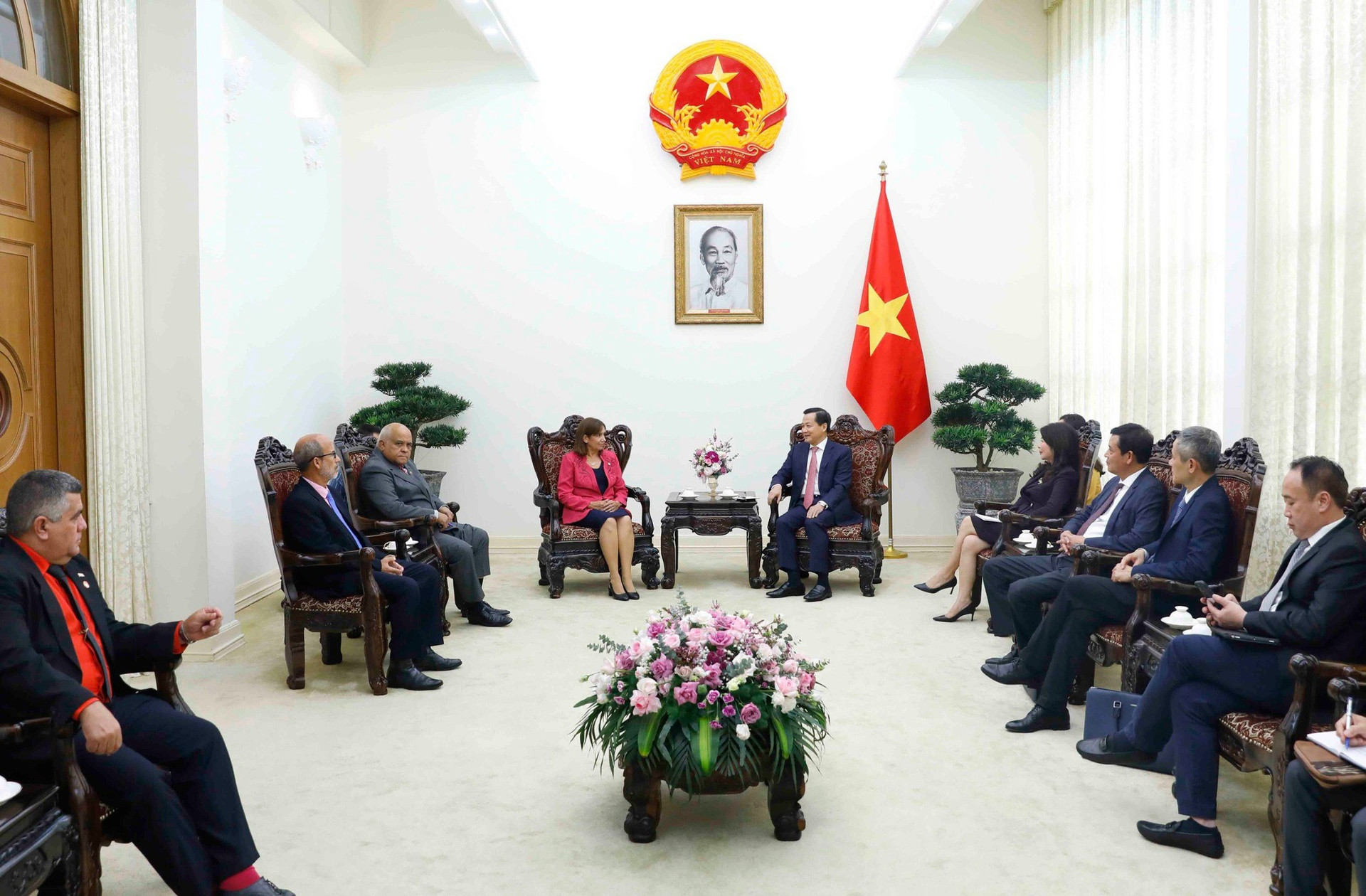 Phó Thủ tướng Lê Minh Khái tiếp Phó Chủ tịch Quốc hội Cuba - Ảnh 3.